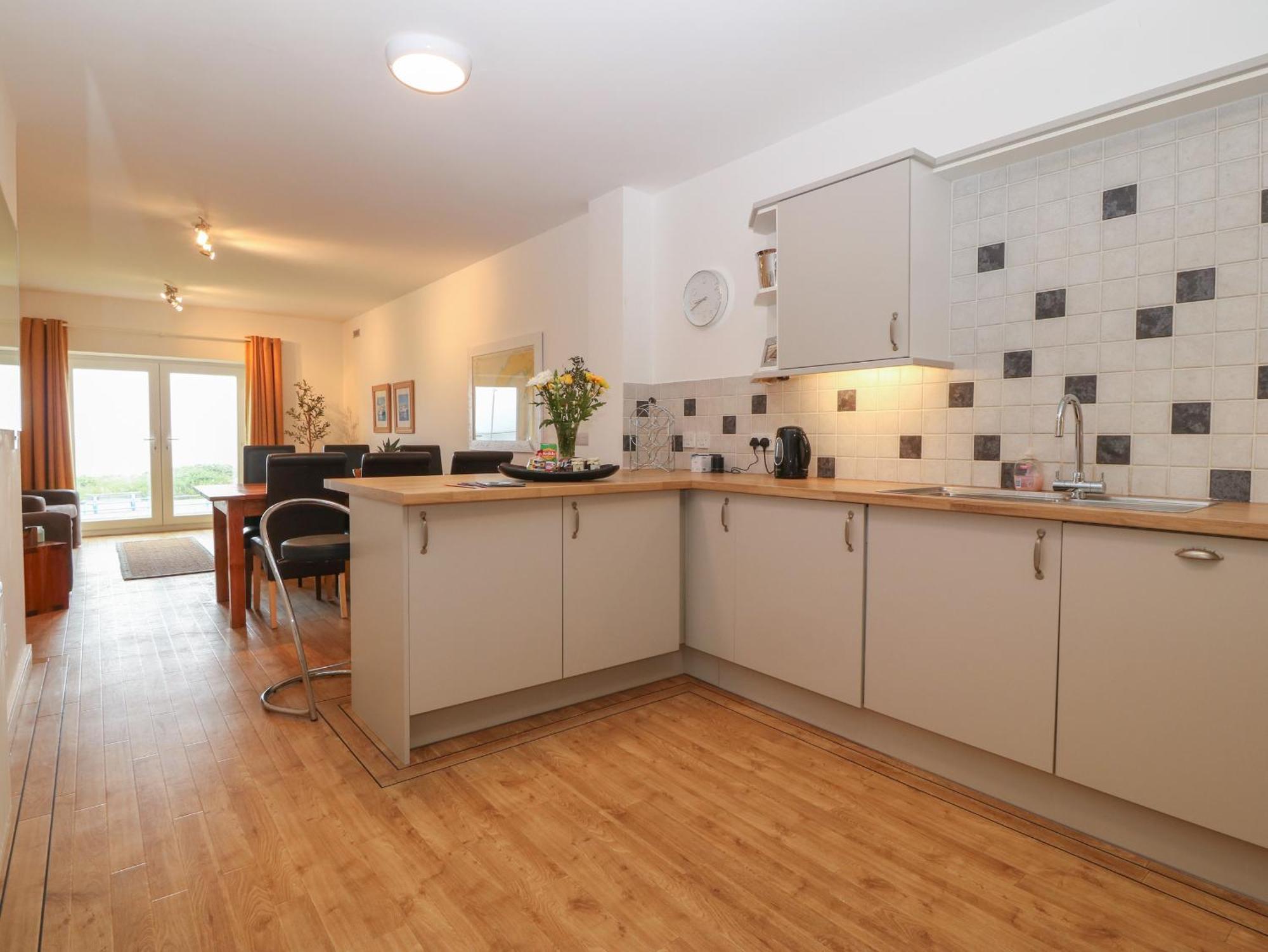 6 West End Point Apartman Pwllheli Kültér fotó